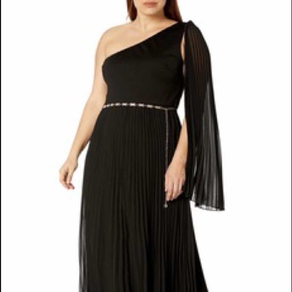 City Chic Black One Shoulder Pleated Maxi Dress